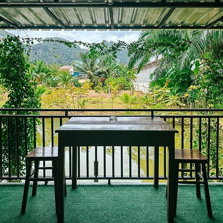 Baan Panmala Guesthouse - Ao Luek, ク ラビ エクステリア 写真